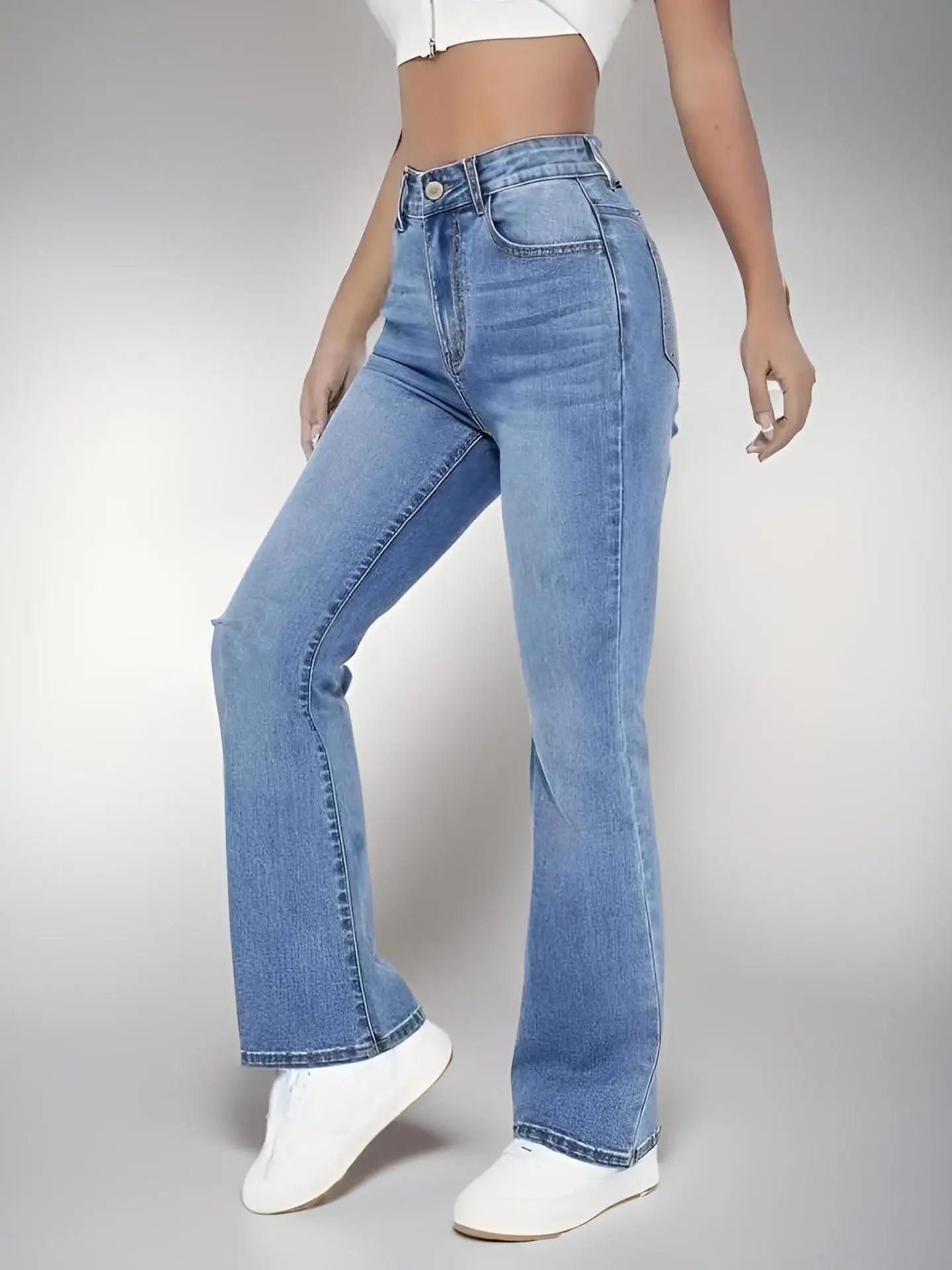 Novo jeans feminino estiloso e casual, versátil