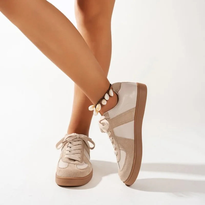 Tênis femininos novos da moda