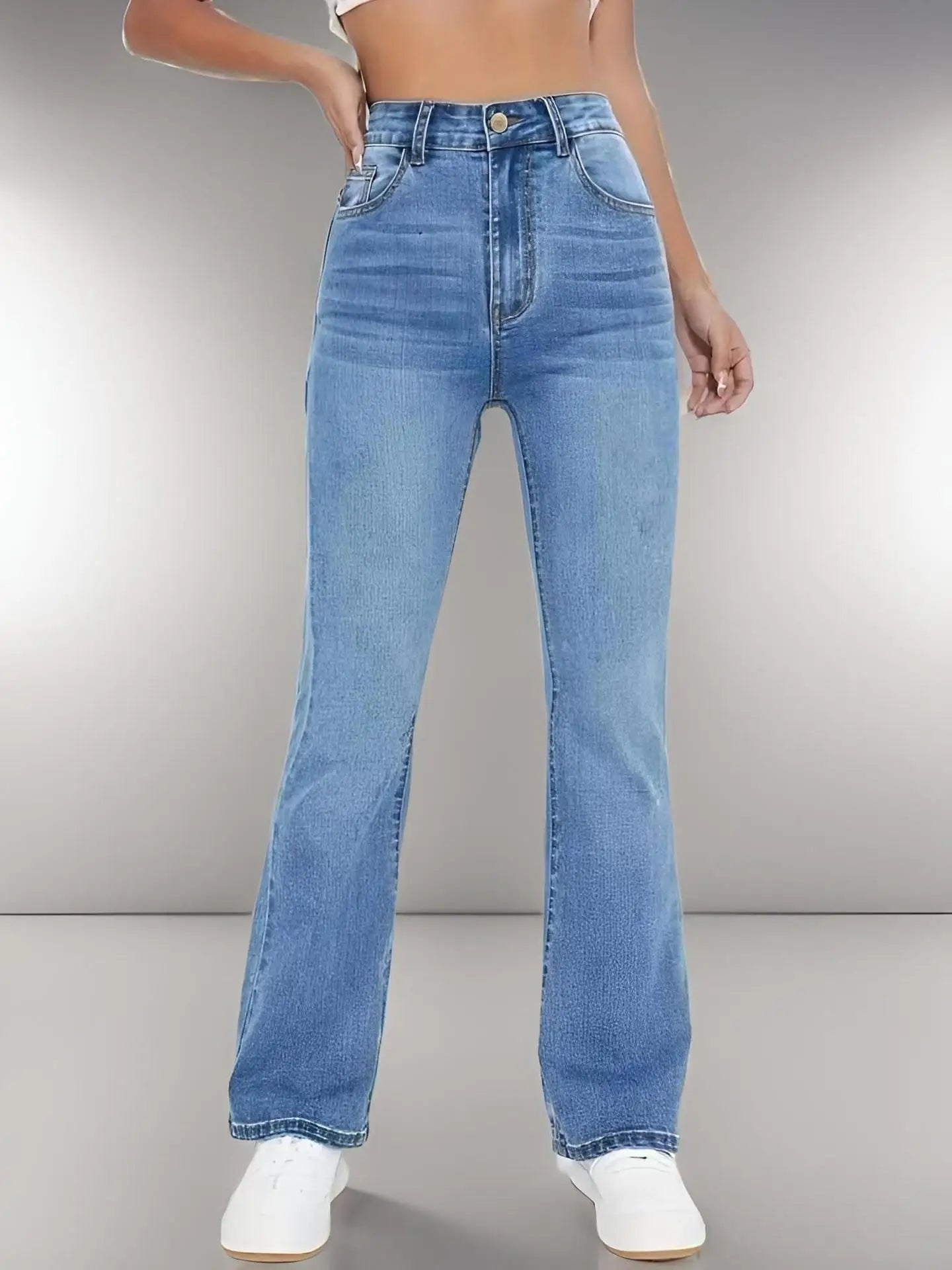 Novo jeans feminino estiloso e casual, versátil