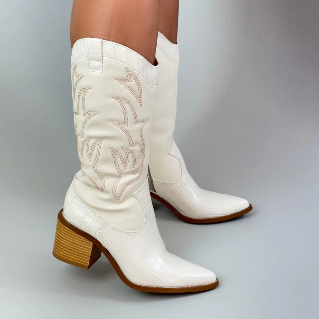 Bota Cano Médio