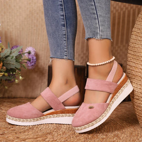 Sandálias de cunha fechada para mulheres, sapatos gladiadores de fivela, plataforma alpercatas, moda verão