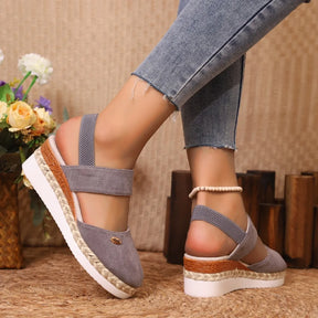 Sandálias de cunha fechada para mulheres, sapatos gladiadores de fivela, plataforma alpercatas, moda verão