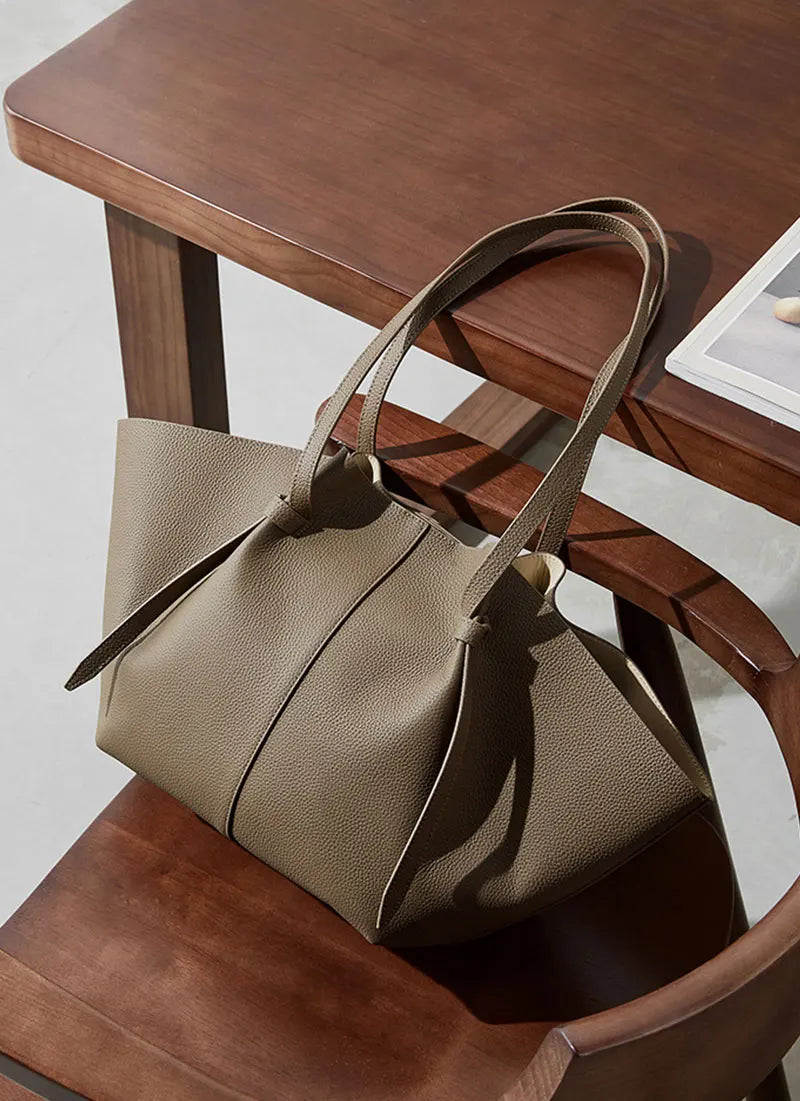 Bolsa Feminina Assa