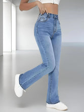 Novo jeans feminino estiloso e casual, versátil